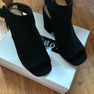 Black Velour Shoes NWT in Box